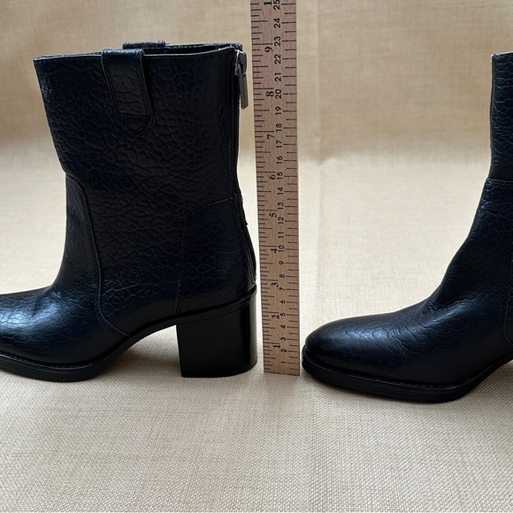 Vince Camuto Zeldina Black Leather Heeled Boots - Picture 15 of 16